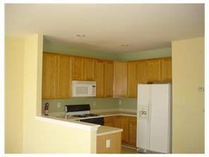 11 James Barton Blvd - Photo 3 of 6