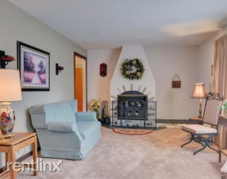 21 Woodland Pl - Photo 2 of 3