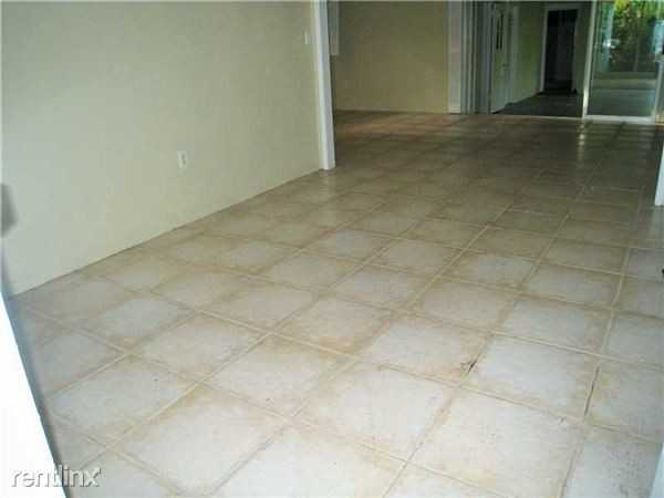 4085 Malaga Ave - Photo 3 of 12