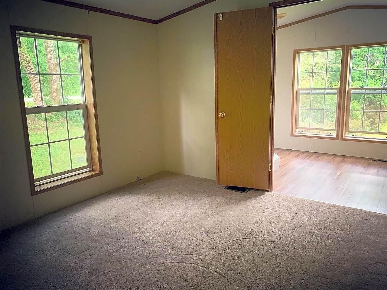 1608 Smith Rd - Photo 2 of 8