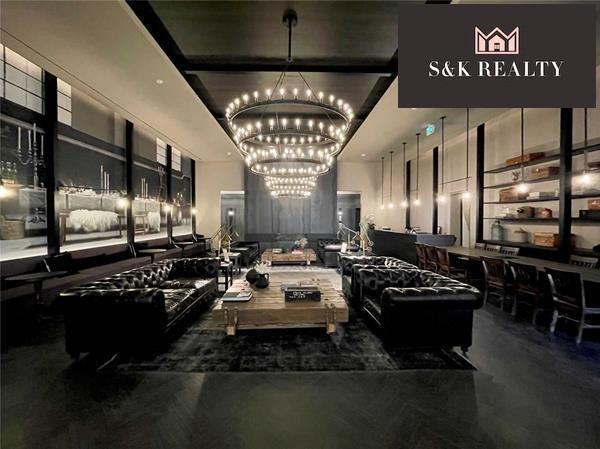 505 Richmond Street West #406