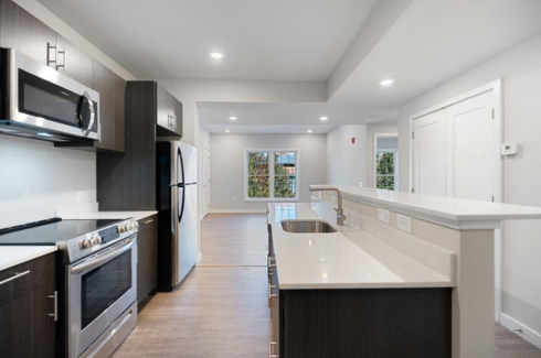 Manor Flats Off Sansom - Photo 6 of 28