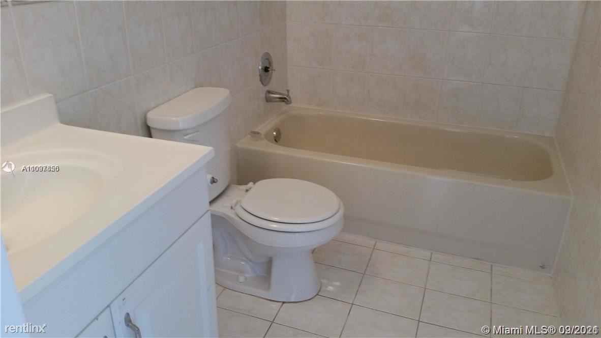 11333 Sw 69th Ln - Photo 3 of 10