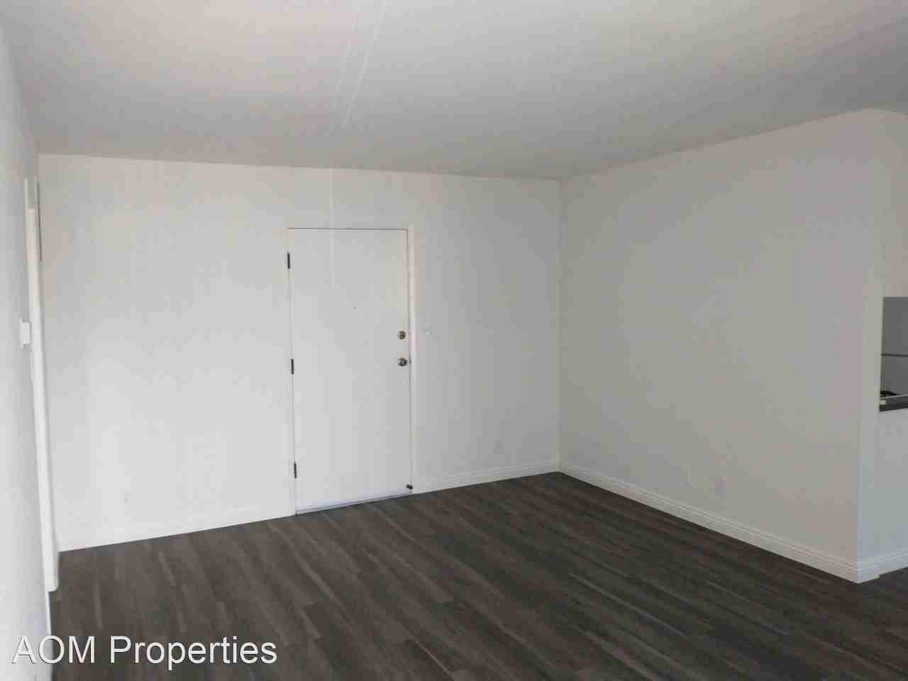 5030-5032 Maplewood - Photo 3 of 9