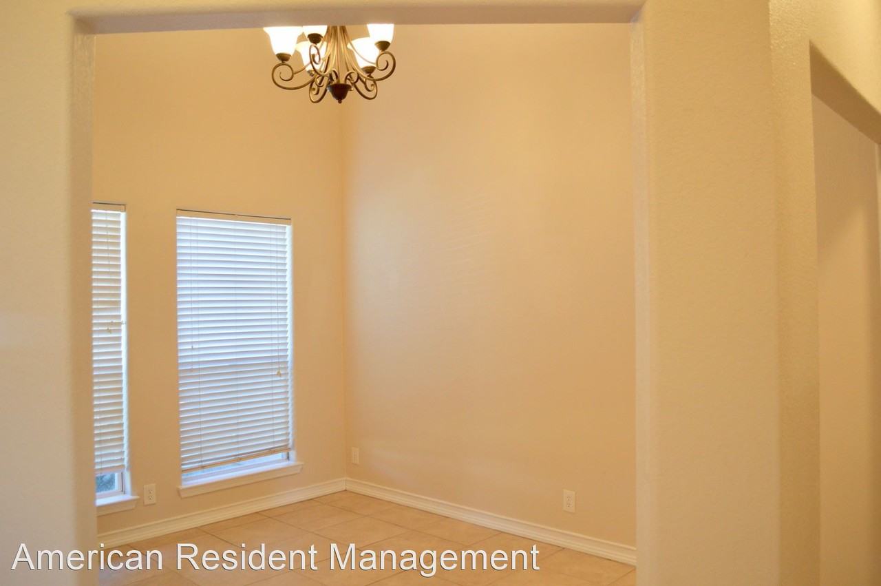 8234 Misty Willow St - Photo 3 of 15