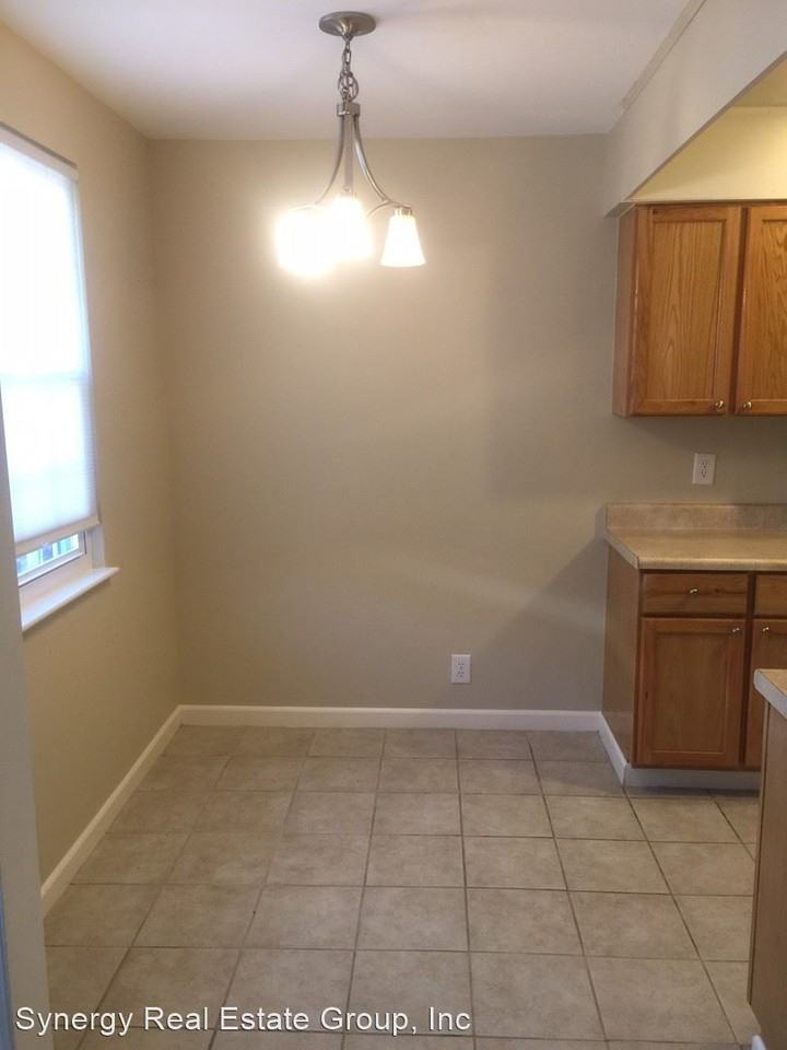 914 Todd Preis Dr - Photo 3 of 20