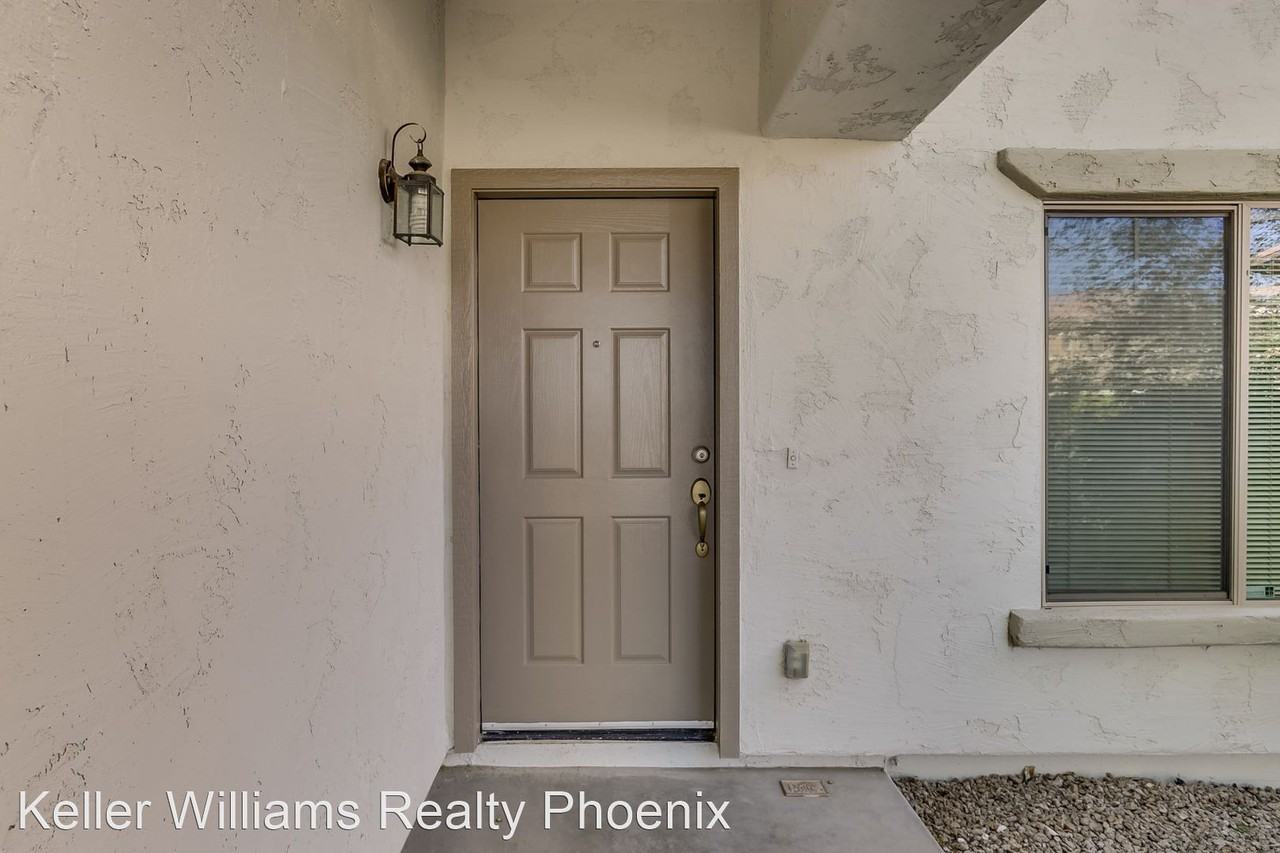 5413 W Apollo Rd - Photo 2 of 17