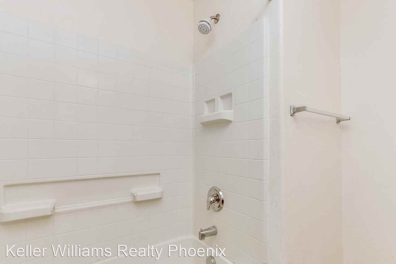 5413 W Apollo Rd - Photo 3 of 17