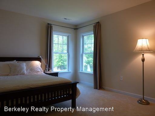 2938 Patriots Landing Dr - Photo 2 of 16