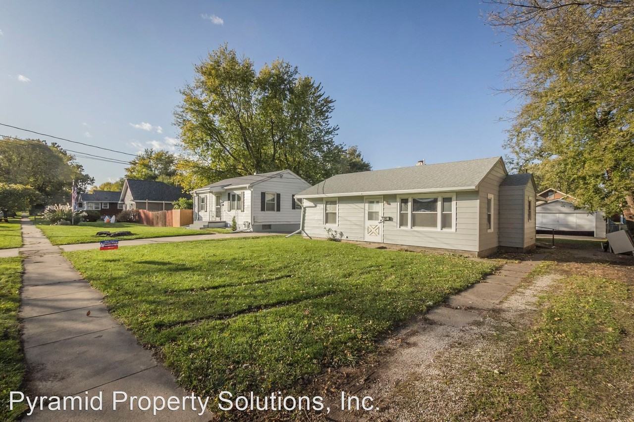 1304 E Ovid Ave - Photo 2 of 12