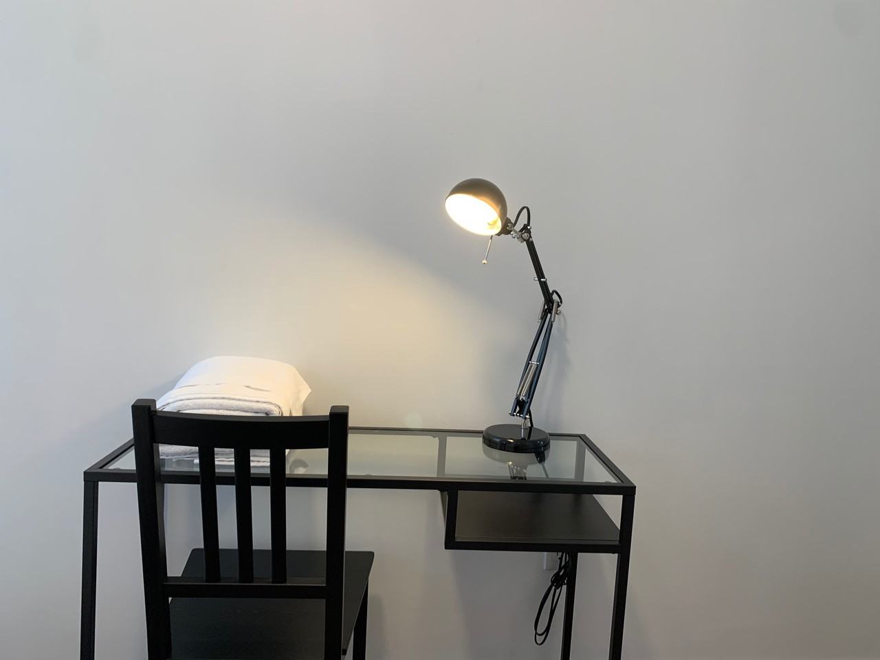 83 Spadina Road - Photo 4 of 8