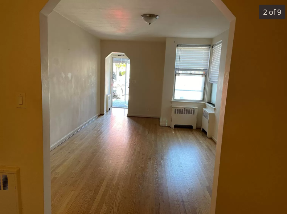 821 Quincy Ave - Photo 2 of 7