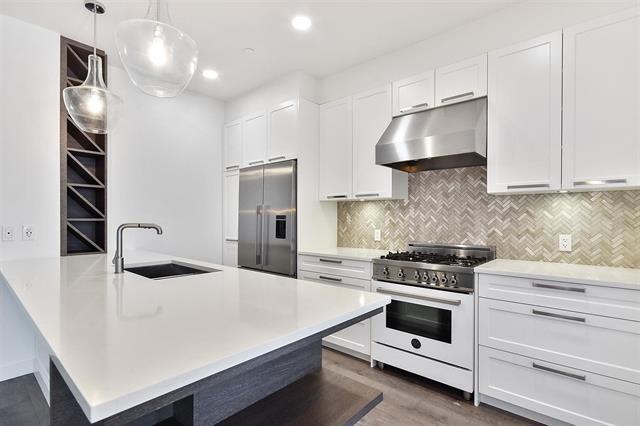 33530 Mayfair Avenue #302 - Photo 2 of 15