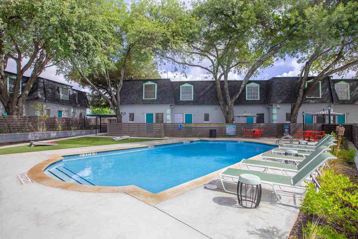 z111122The Jackson Apartments 2500 Jackson Keller Rd, San Antonio