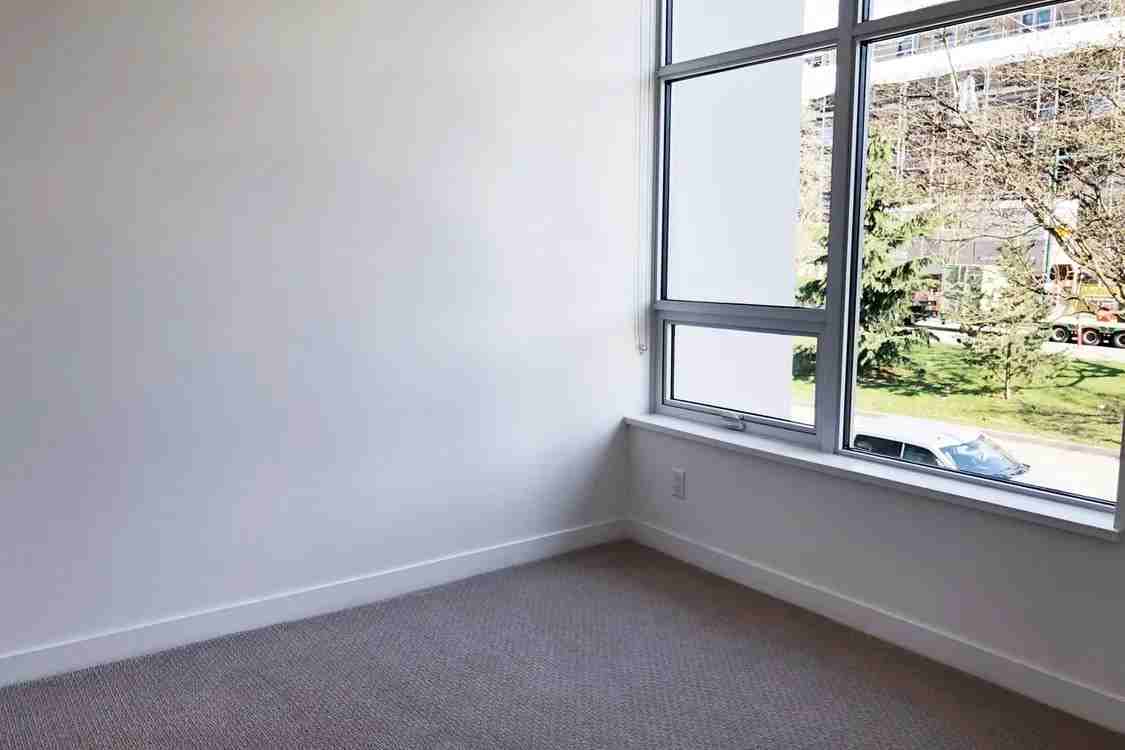 5077 Cambie Street #1xx - Photo 5 of 5