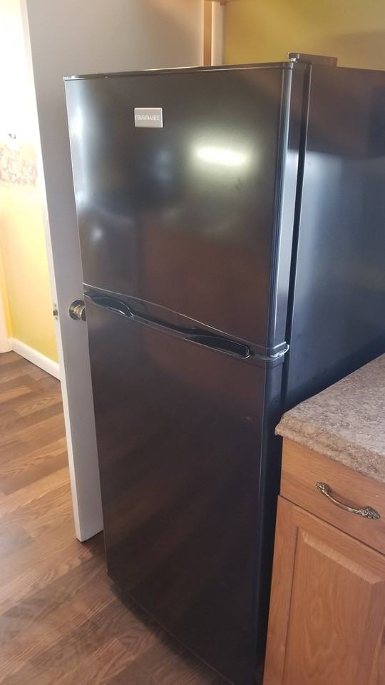 119 Tyler Dr - Photo 3 of 10