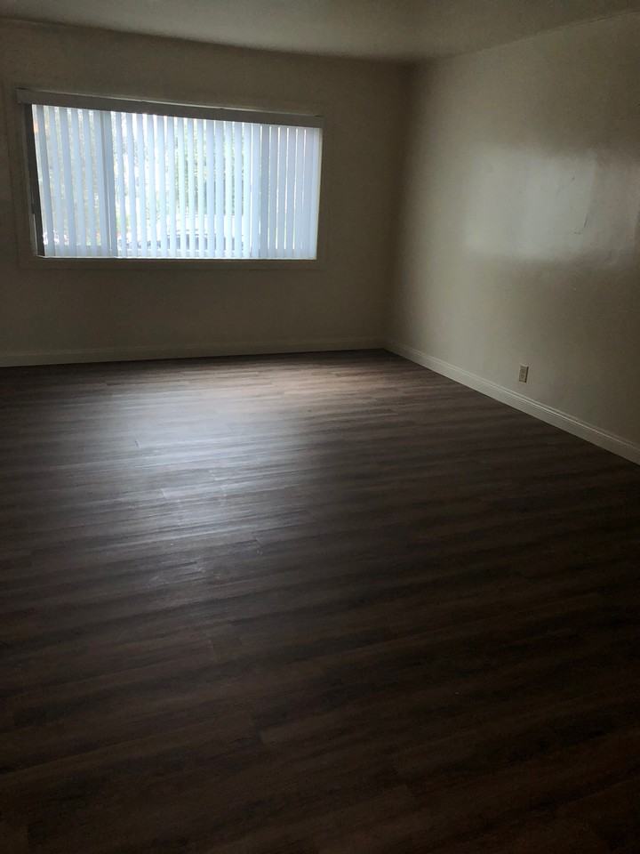 4910 Obama Blvd #316 - Photo 2 of 8