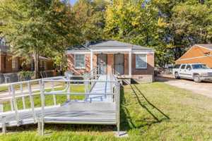 featured image of 1677 Echles St #1