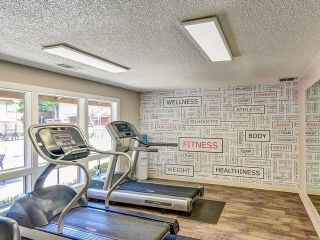 21701 Foothill Blvd - Photo 4 of 12