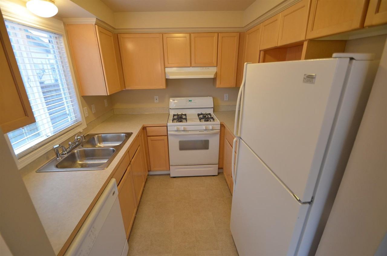 14908 45th Dr NE - Photo 3 of 8