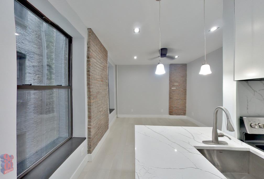 336 E 18th St #B4 - Photo 6 of 7