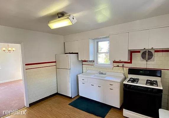 6614 Graceland Ave - Photo 2 of 3