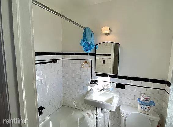 6614 Graceland Ave - Photo 3 of 3