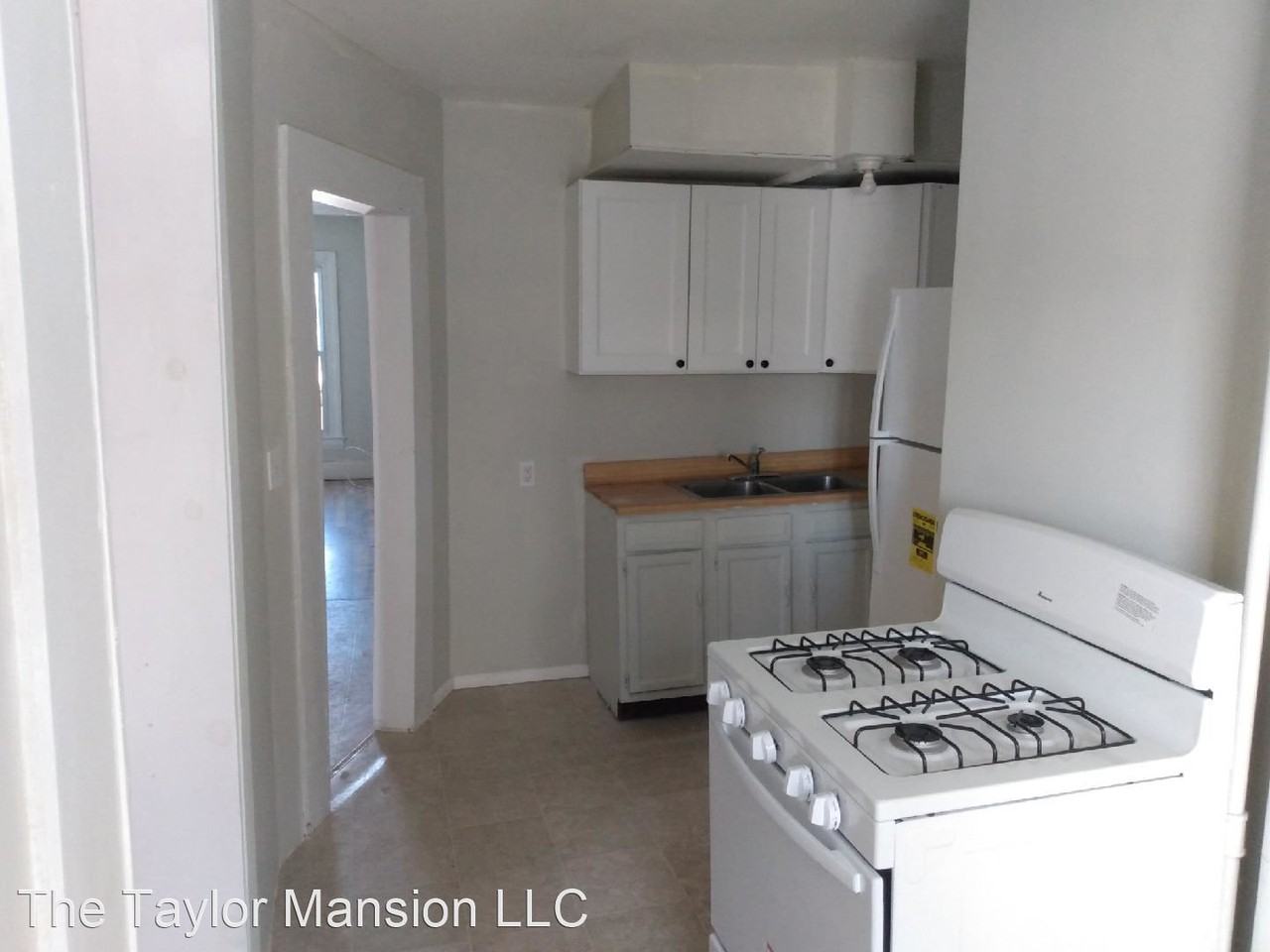 232 West Main St - Photo 2 of 5