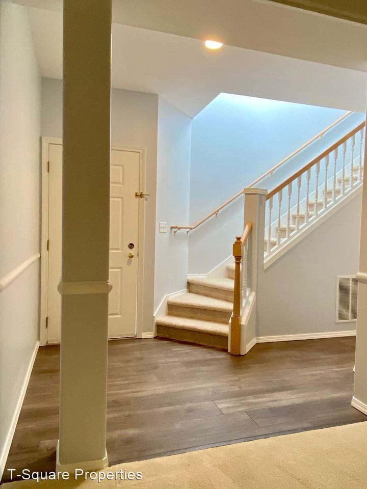 13252 Ne 183rd St - Photo 2 of 17