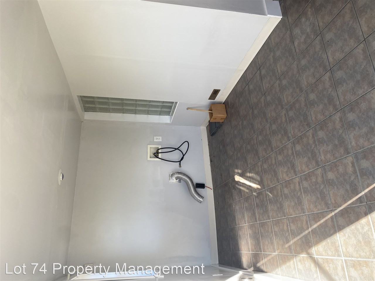 216 S 9th Street - Photo 3 of 22