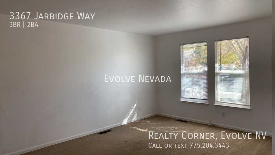 3367 Jarbidge Way - Photo 2 of 18