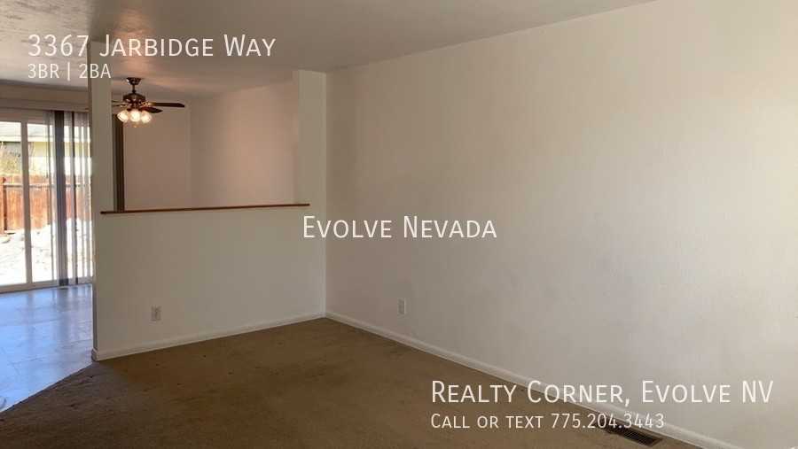 3367 Jarbidge Way - Photo 3 of 18