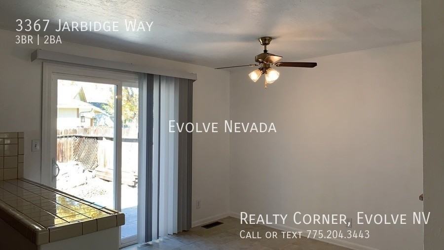 3367 Jarbidge Way - Photo 5 of 18