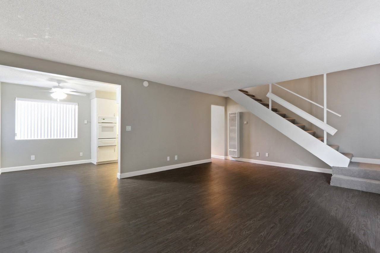 Lemar Gardens - Photo 2 of 11