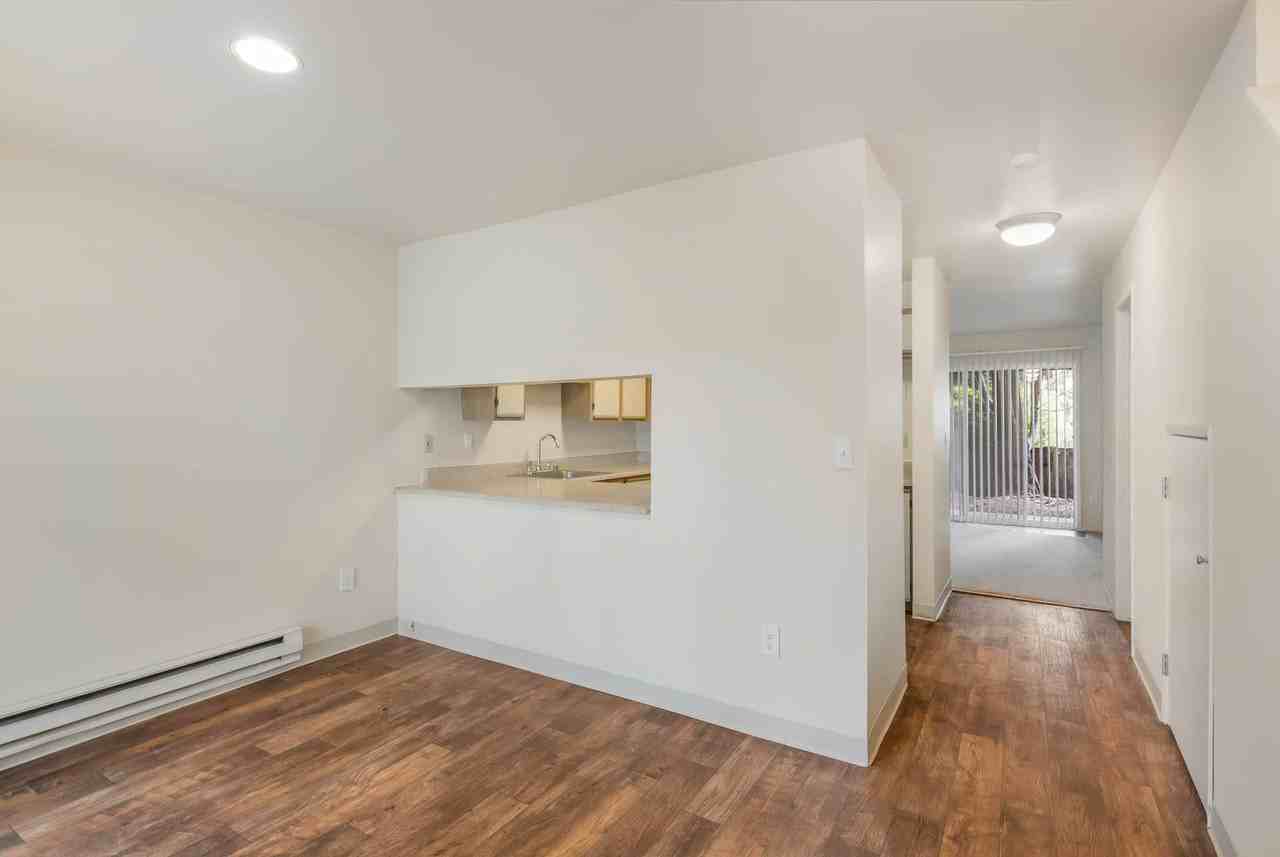 Glen at North Creek - Photo 5 of 33