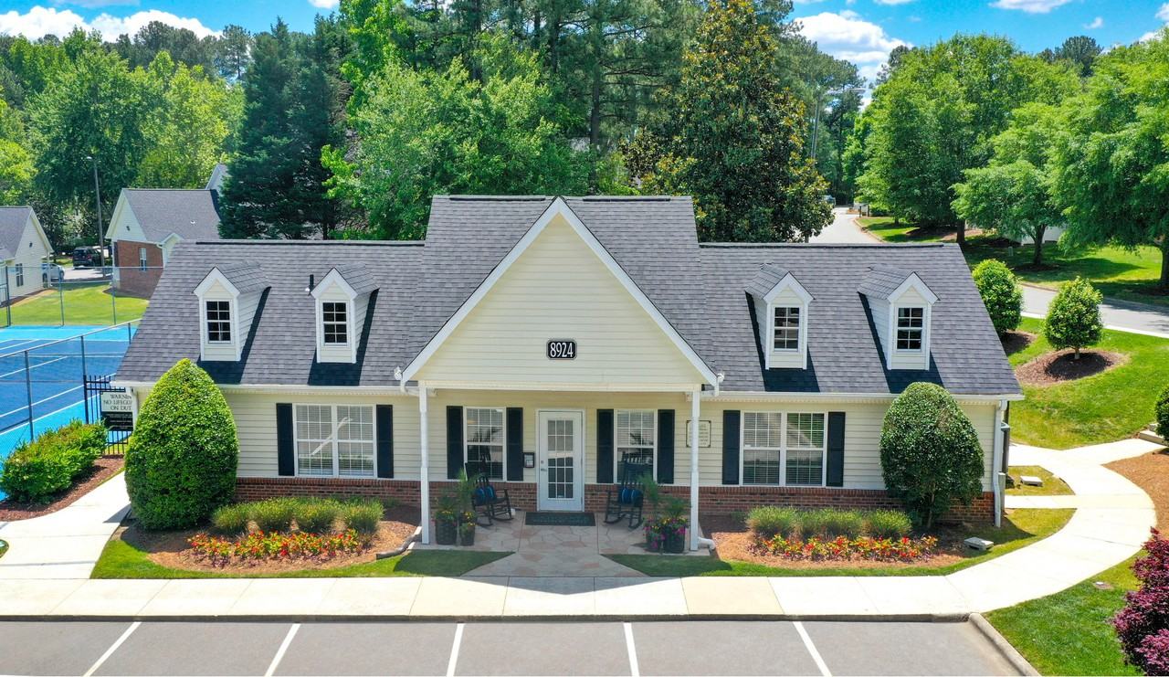 Fairgate - Photo 4 of 40