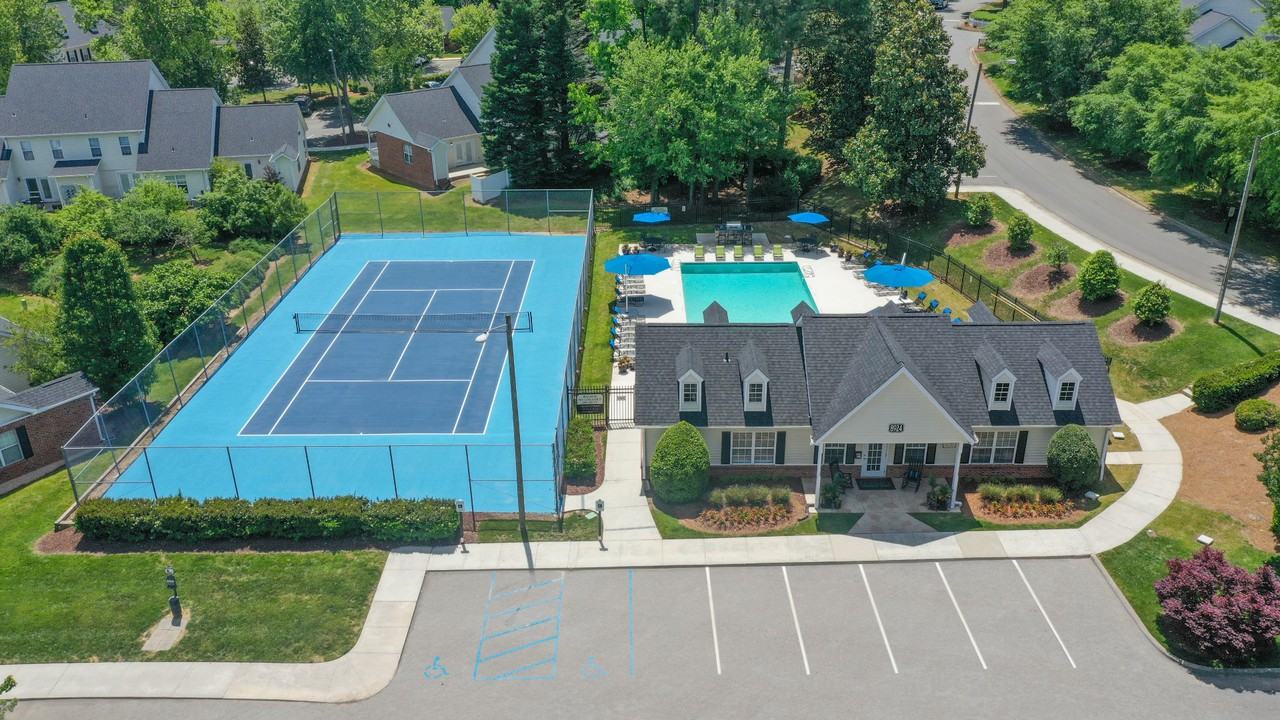 Fairgate - Photo 7 of 40