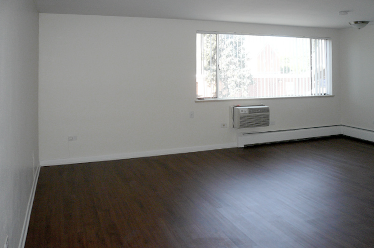 Great Location walking distance to DU campus - Photo 7 of 23