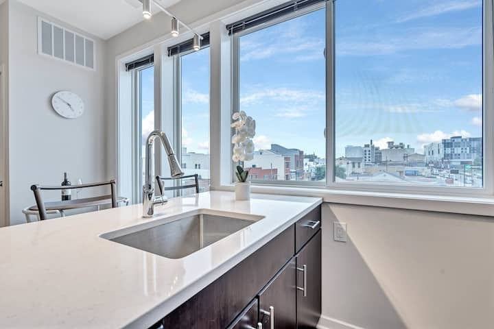 1200 Manor Residence - Photo 3 of 40