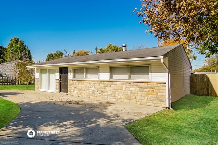 3296 Mark Ct - Photo 2 of 16