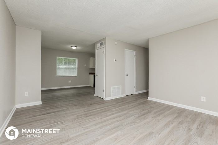 1377 Poppy Ave - Photo 3 of 16