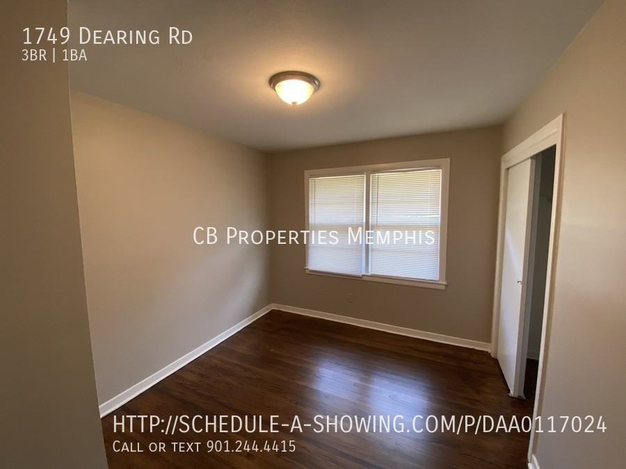 1749 Dearing Rd - Photo 3 of 9