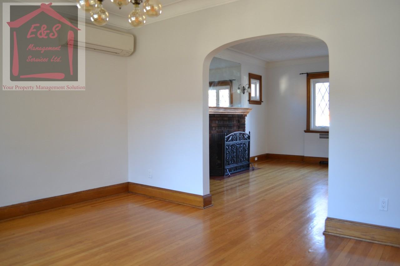 444 Parkdale Avenue - Photo 3 of 22