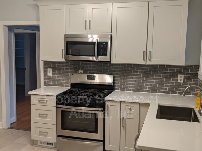 2331 N Decatur Rd - Photo 5 of 21