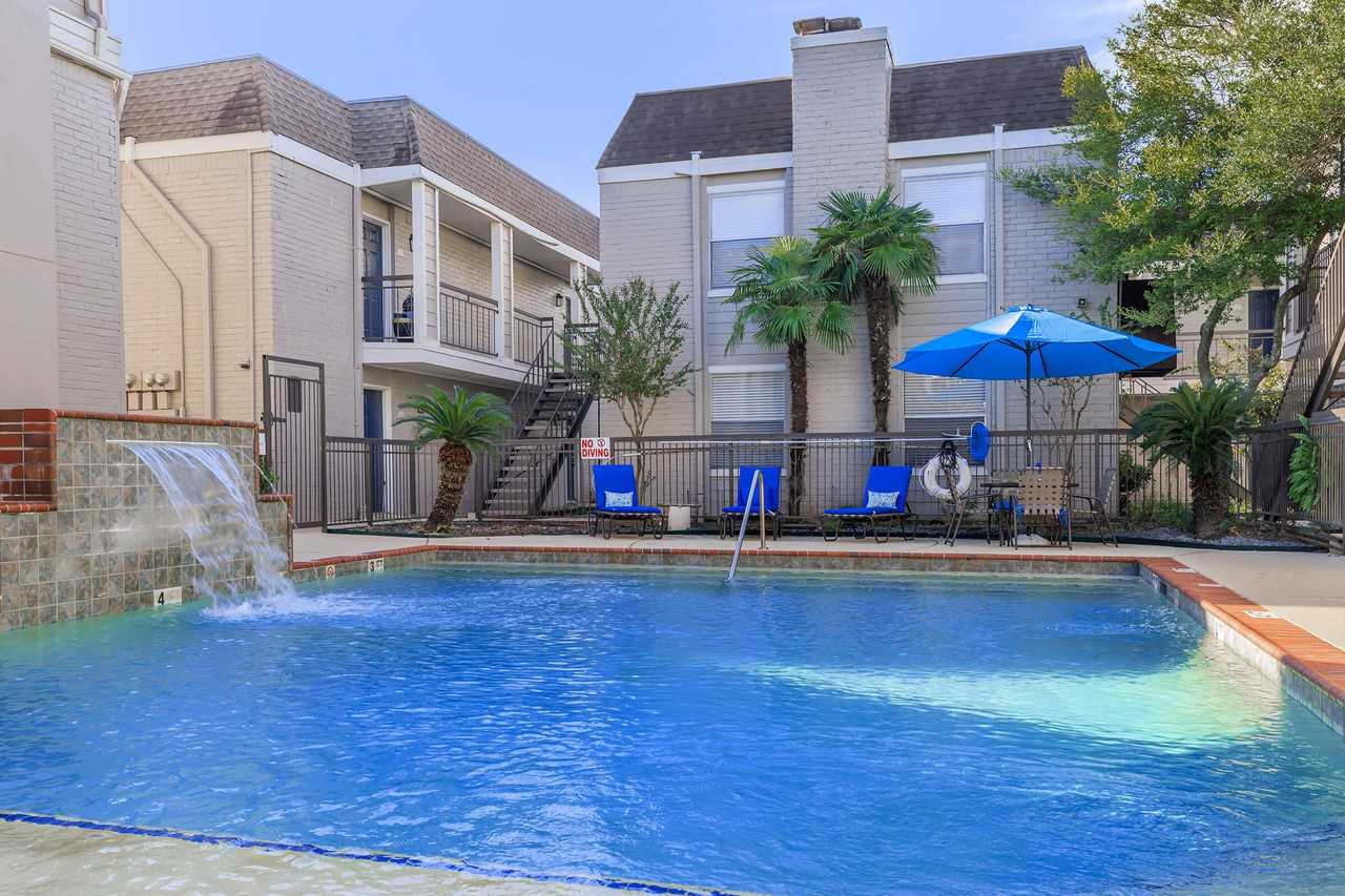 Montebello Gardens - Photo 4 of 30