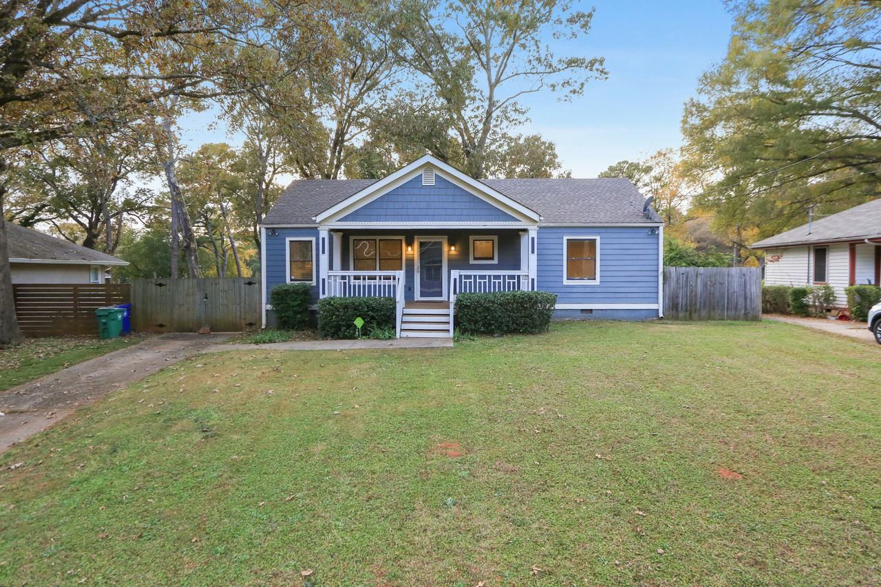 1670 Cecilia Dr Se - Photo 2 of 25