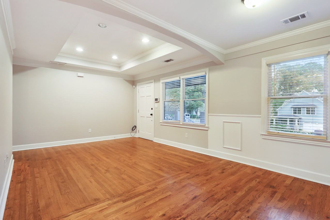 1670 Cecilia Dr Se - Photo 3 of 25