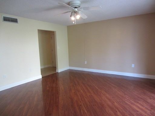 508 Orange Dr - Photo 3 of 13