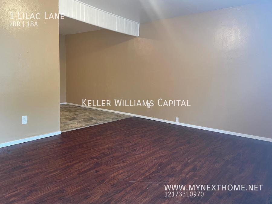 1 Lilac Ln - Photo 2 of 31