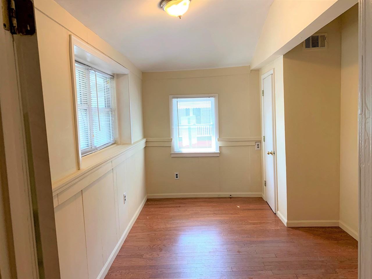 569 10th Street Northwest #1 - Photo 3 of 14